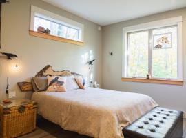 Cowichan Valley Guest Cottage, hotel i Ladysmith
