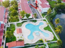 New-Paradisus Beach & Pool-Best rate guaranteed!, apartman u gradu 'Dorado'