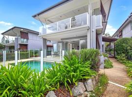 Hale Lani, Apartment 1, hotel in Sunshine Beach