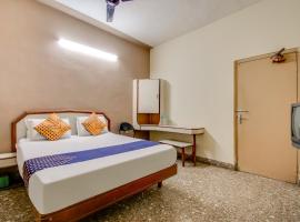 SPOT ON 65711 Hotel New Aiswarya, hotel near Tirupati Airport - TIR, Tirupati