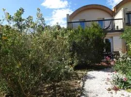 Maison 3 chambres avec terrasses, jardinet, climatisation et Wifi, proche port et plage à Gruissan - FR-1-784-9