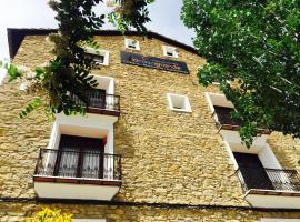 Hostal de Montaña la Casa Grande: Nogueruelas'ta bir ucuz otel