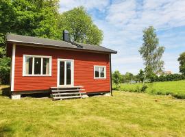 Cozy cottage in beautiful surroundings in Prassebo, hotell med parkering i Brännefjäll