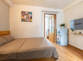 COSY HOUSE - CENTER'S TAY HO - CLOSE THE LAKE