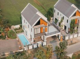 Pool Villa, Cozy Nordic Style Near Market Places, vila v destinaci Ban Mae Yoi