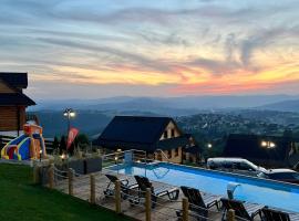 Osada Na Ochodzitej, hotel cerca de Szańce Ski Lift, Koniaków