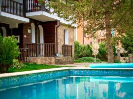 Вълеви Къщи, hotel na praia em Chiflik