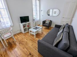 T2 42 m² en Centre-ville de Cambo-les-Bains, מלון בקמבו-לה-באן