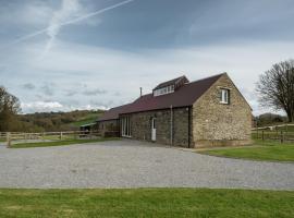 Penpedwast Upper Barn Eglwyswrw, hotel in Eglwyswrw