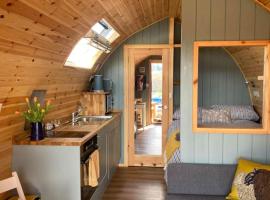 Migdale Pods Luxury Glamping, hotel v mestu Bonar Bridge