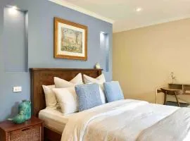 Cloud 9 Guest Suite