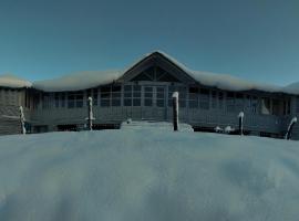 Black Bear Cottage khajjiar, homestay in Khajjiar 