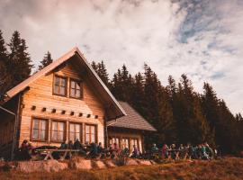 Glatzl Trahütten Alm, bed & breakfast σε Sankt Lorenzen am Wechsel