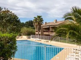 charme logement piscine terrasse