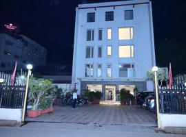 Viesnīca Hotel City Grand Varanasi Vārānasī, netālu no vietas Lal Bahadur Shastri Starptautiskā lidosta - VNS