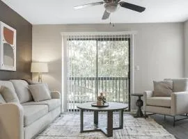 Landing at Bartram Park - 2 Bedrooms in Southside