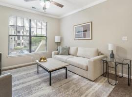 Landing at Crescent Park Commons - 1 Bedroom in Greer，格里爾的飯店