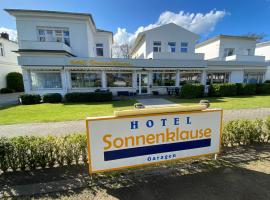 Hotel Sonnenklause: Travemünde şehrinde bir otel