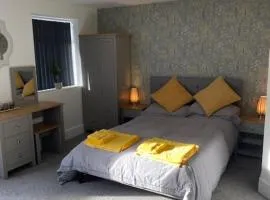 The Snug at Parley
