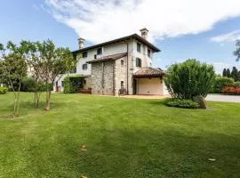 Ferienhaus in Aquileia mit Großem Garten