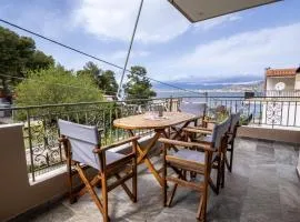 Dina Luxury Sea View House