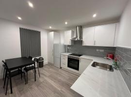 Modern Central London Room Zone1, holiday home in London