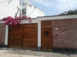 Bungalow acogedor cerca a todo, villa en San Bartolo