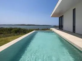 Hermosa Bay Oceanview Villa