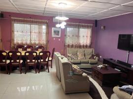Berakah Cozy Rentals, hotel v destinácii Freetown
