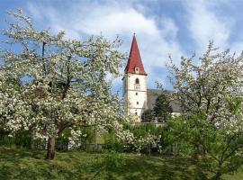 Pension Kirchleitn โรงแรมในTurnau