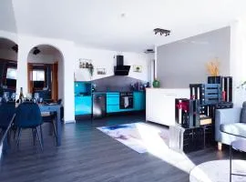 Terminal Design Apartment - Terrasse & waipuTV