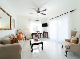 Spacious 3-2 Serenity Retreat, Hotel in Las Flores