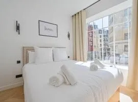 Lovely & Exclusive Parisian Flat