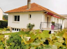 L'étape Nuitonne - Gîte avec jardin pour 6 personnes, holiday rental in Nuits-Saint-Georges