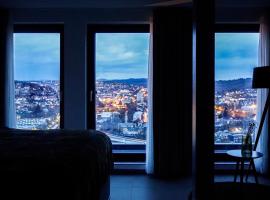 SI-View Doppelzimmer mit Stadtblick Zimmer 17 – hotel w mieście Siegen