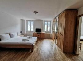 Hôtel du Crêt de l'Anneau, lyžařské středisko v destinaci Travers