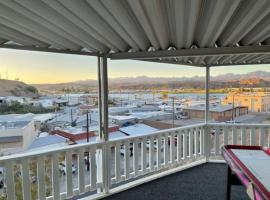 Herbster Hideaway, holiday home in Parker