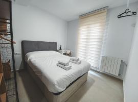Casa San Juan - Habitaciones privadas Logroño: Logroño'da bir hostel