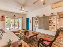 A Sublime Beach Getaway Perfect for a Family Gathering, Hotel in El Cuyo