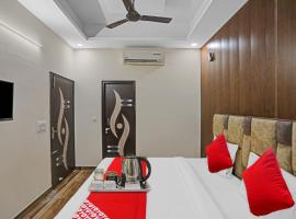 Hotel Royal Inn, khách sạn ở Faridabad