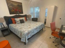 Hostal Sky Crest, apartment in Clearwater