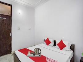 Flagship B. R. Residency Near Tughlakabad Station Metro Station, hotel in Delhi