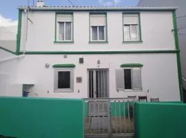 3 bedroom house near beach lighthouse hiking trail