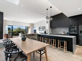 Elegance on Warren