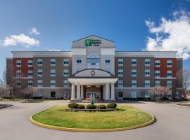 Holiday Inn Express Hotel & Suites Terre Haute, an IHG Hotel, hotel u gradu 'Terre Haute'