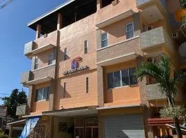 N and F Guesthouse