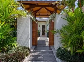 51 Reef Street Port Douglas