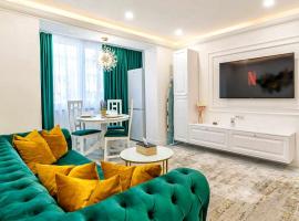 Sika Luxury Apartment, hótel í Arad