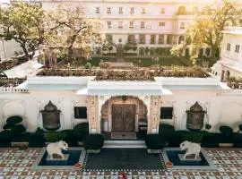 The Raj Palace (Small Luxury Hotels of the World)