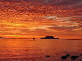 Russelv panorama, hotel in Russelv